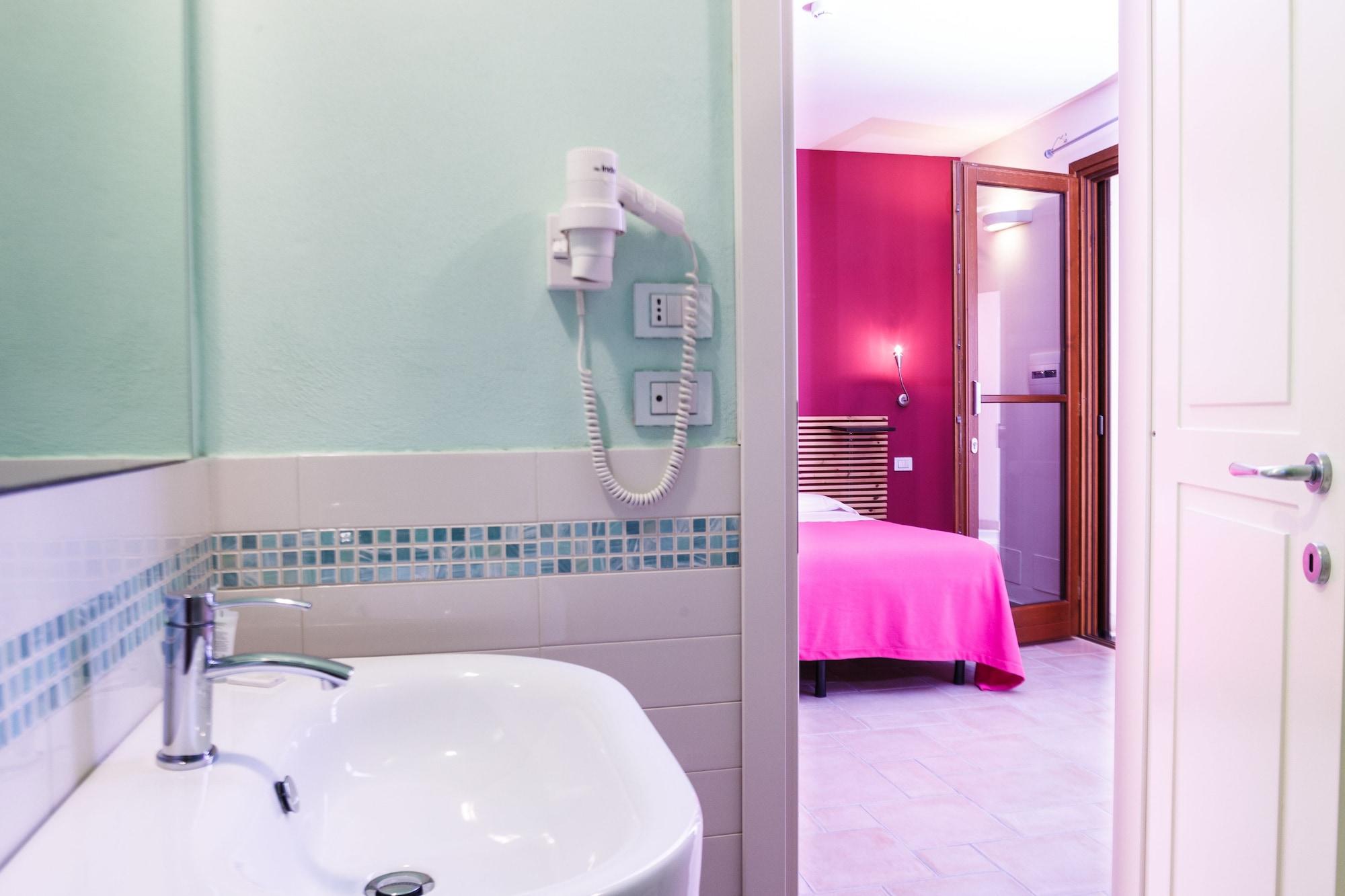 Hotel La Posta Di Torrenova Orbetello Eksteriør billede
