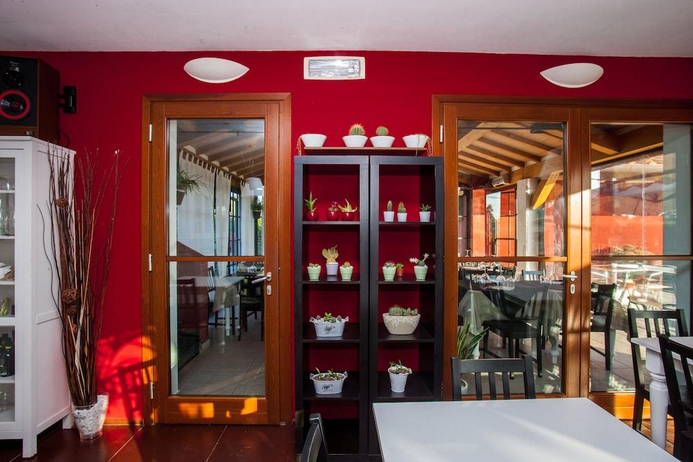Hotel La Posta Di Torrenova Orbetello Eksteriør billede