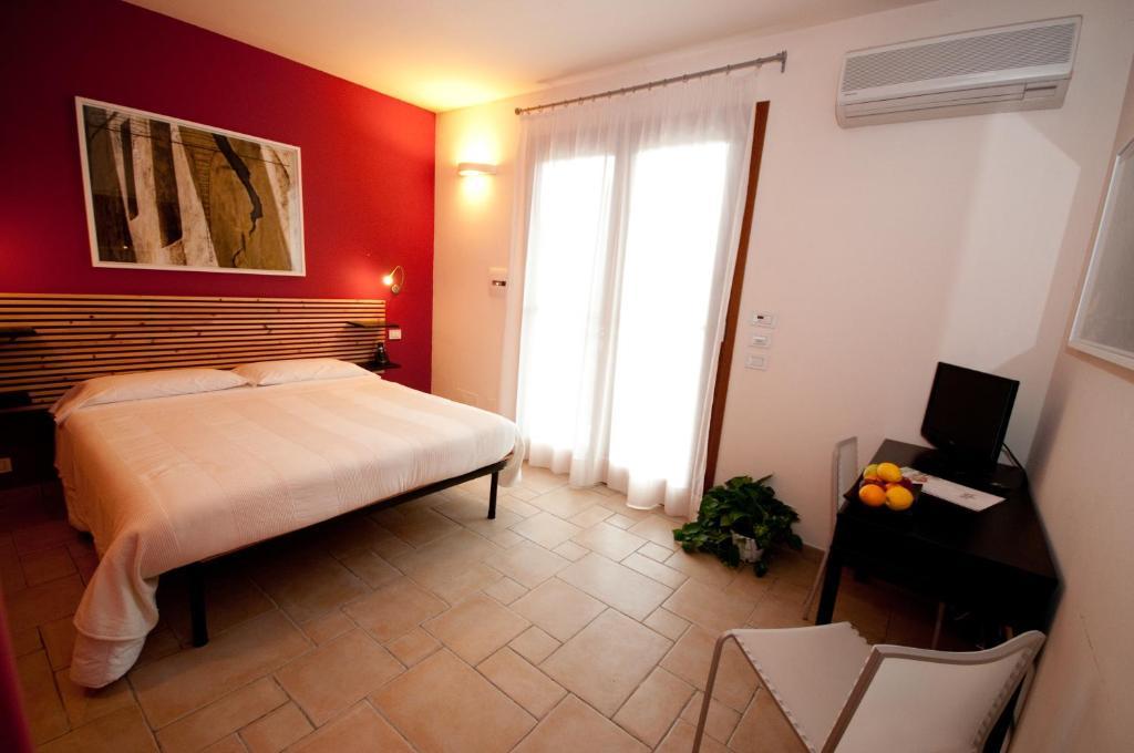 Hotel La Posta Di Torrenova Orbetello Værelse billede